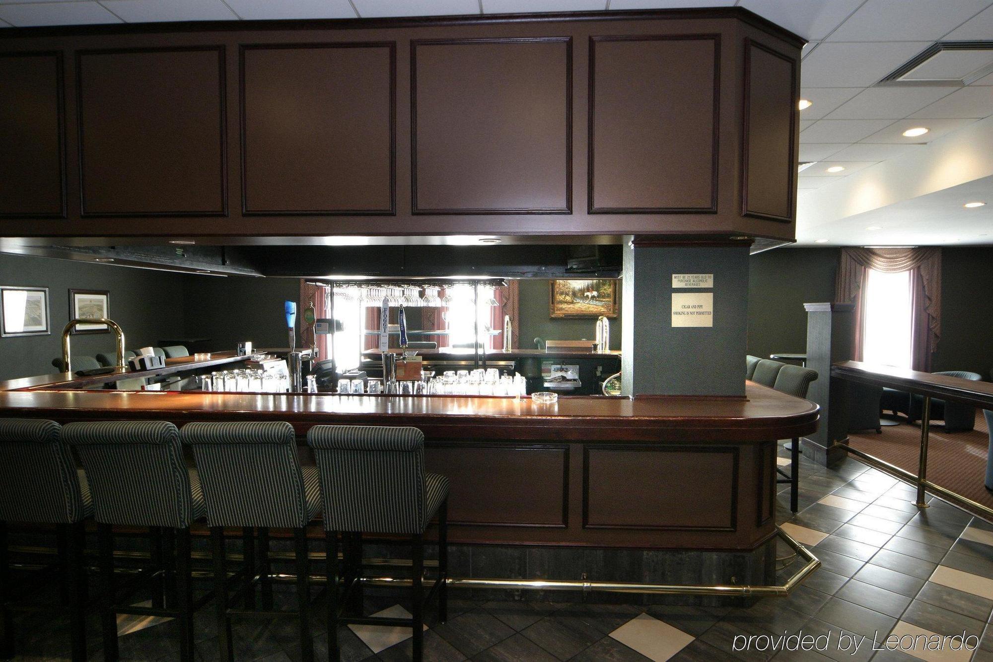 Holiday Inn Washington-Georgetown Restaurant photo