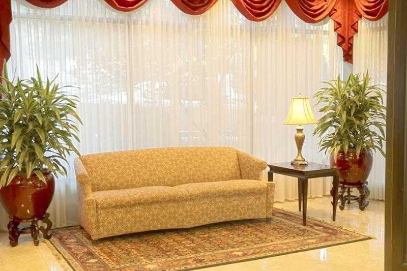 Holiday Inn Washington-Georgetown Room photo